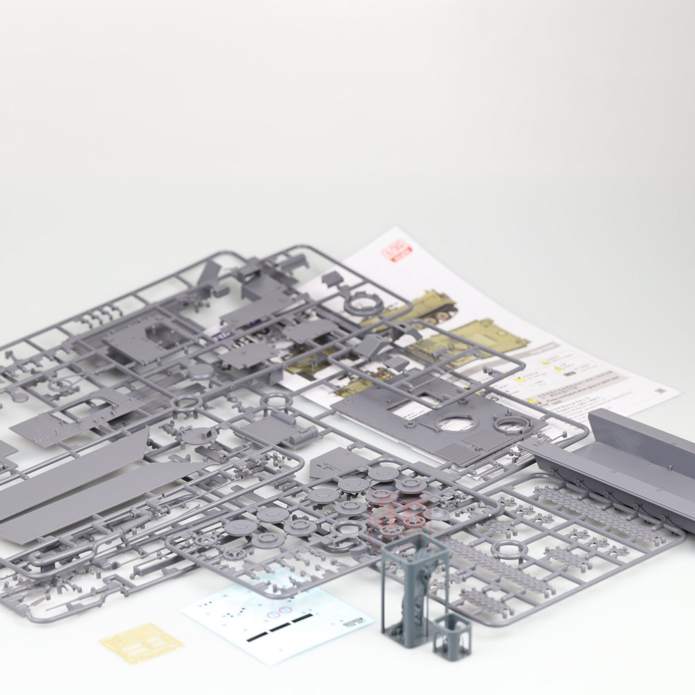 FOREART Model R5901 1/35 IDF M - Model Kit History review and price